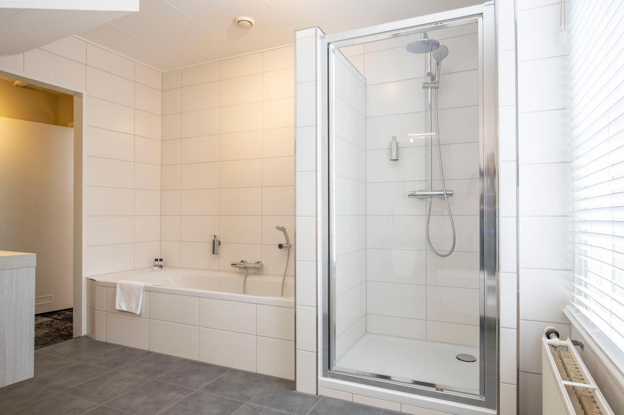 Fletcher Hotel Landgoed Huis Te Eerbeek Esterno foto